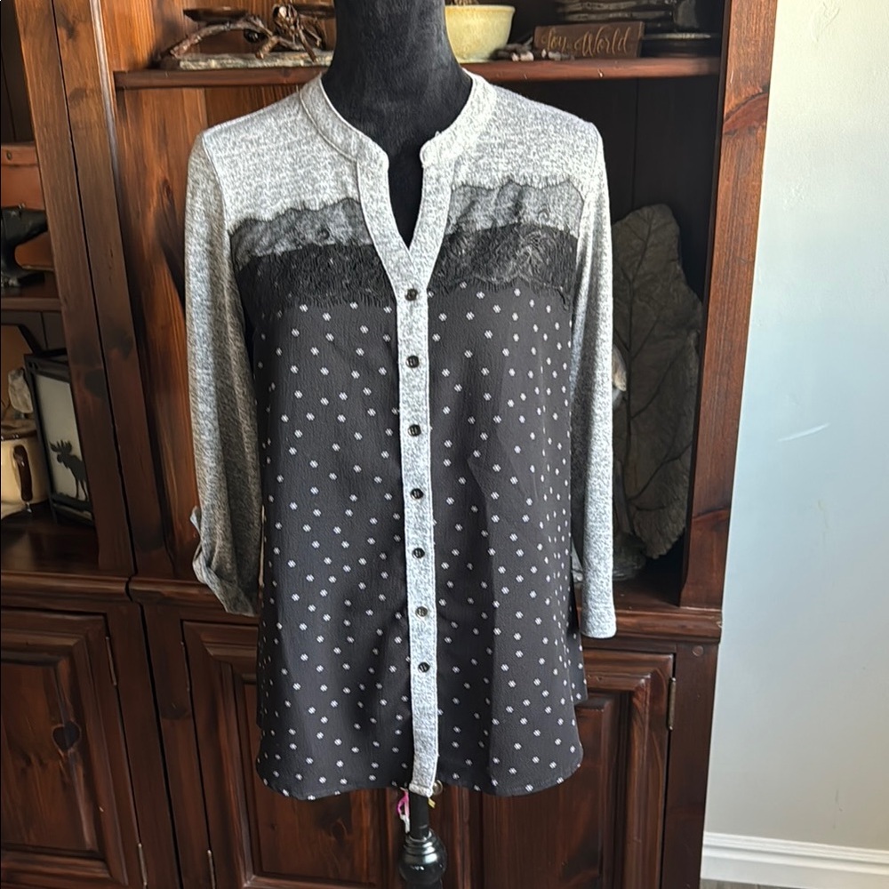 Northern Reflections - Black and Gray Polka Dot Blouse - MP